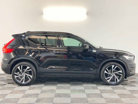 Volvo XC40 2.0 Xc40 R-design YN19WKP Black #2