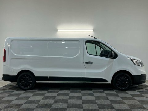 Renault Trafic 2.0 Trafic Ll30 HV72ZVA White #2