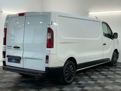 Renault Trafic 2.0 Trafic Ll30 HV72ZVA White #3