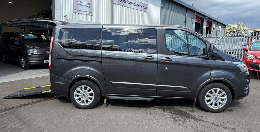 Ford Tourneo Custom Minibus 2.0 310 Ecoblue Titanium L1 Euro 6 Ss 5 Grey #4