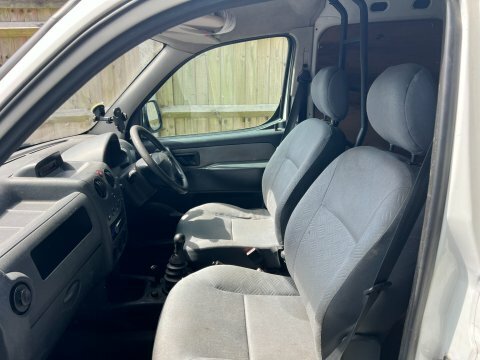 Citroen Berlingo 2.0 Td Forte Multispace Silver #12