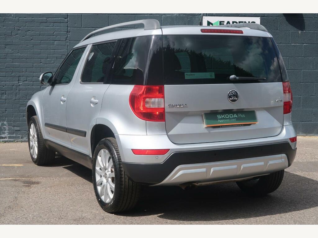 Skoda Yeti 1.2 Tsi Se Outdoor Dsg Euro 5 Silver #5