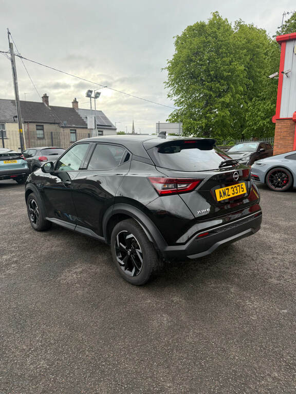 Nissan Juke 1.0 Dig-t 114 N-connecta AMZ3375 Black #4