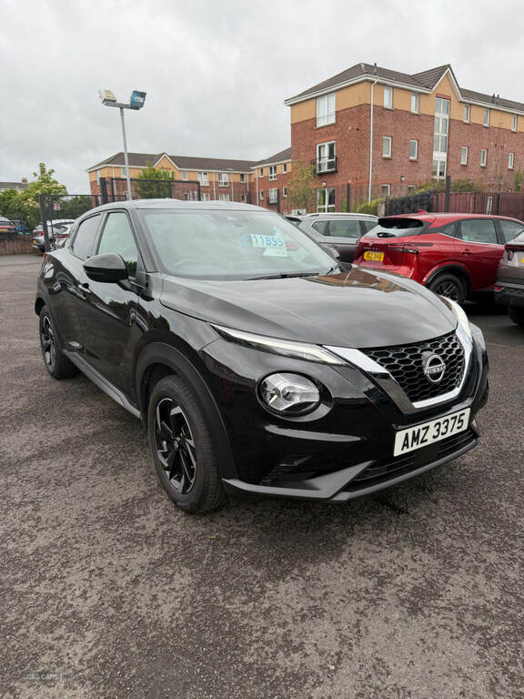 Nissan Juke 1.0 Dig-t 114 N-connecta Black
