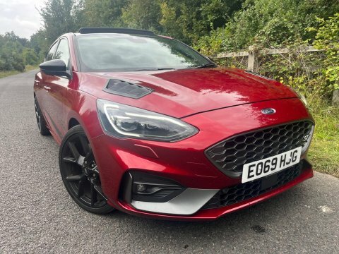 Ford Focus 2019 69 St EO69HJG Red #5