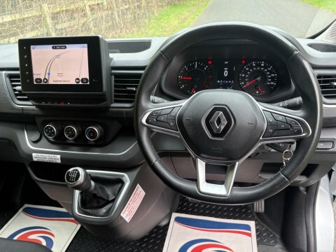 Renault Trafic 2022 22 Sl28 MD22HUU Grey #2