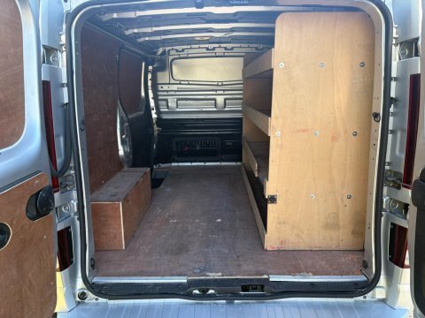 Renault Trafic 2021 21 Sl28 ML21WNA Silver #4