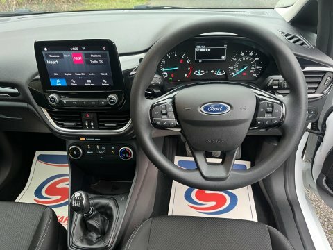 Ford Fiesta 2022 22 Trend EX22ZGG White #2