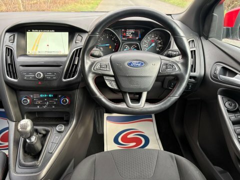 Ford Focus 2018 18 St-line KS18WVJ Red #2