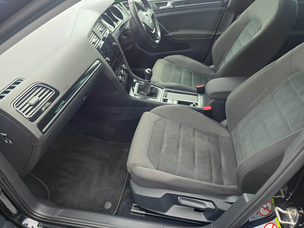 Volkswagen Golf 2.0 Tdi Gt MX67VGC Black #4