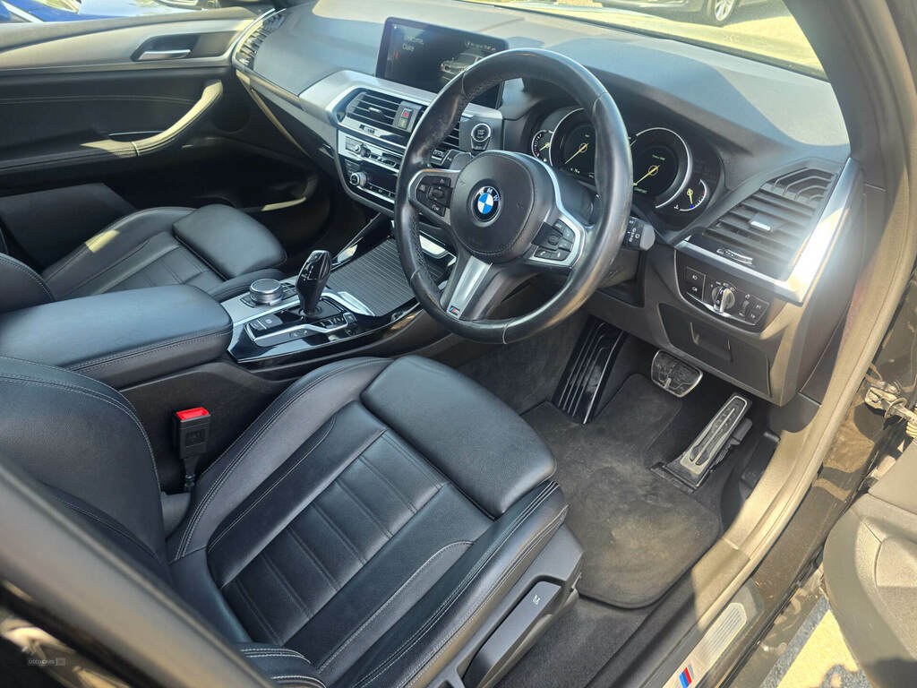 BMW X3 Xdrive20d M Sport Step EG19KUH Black #2
