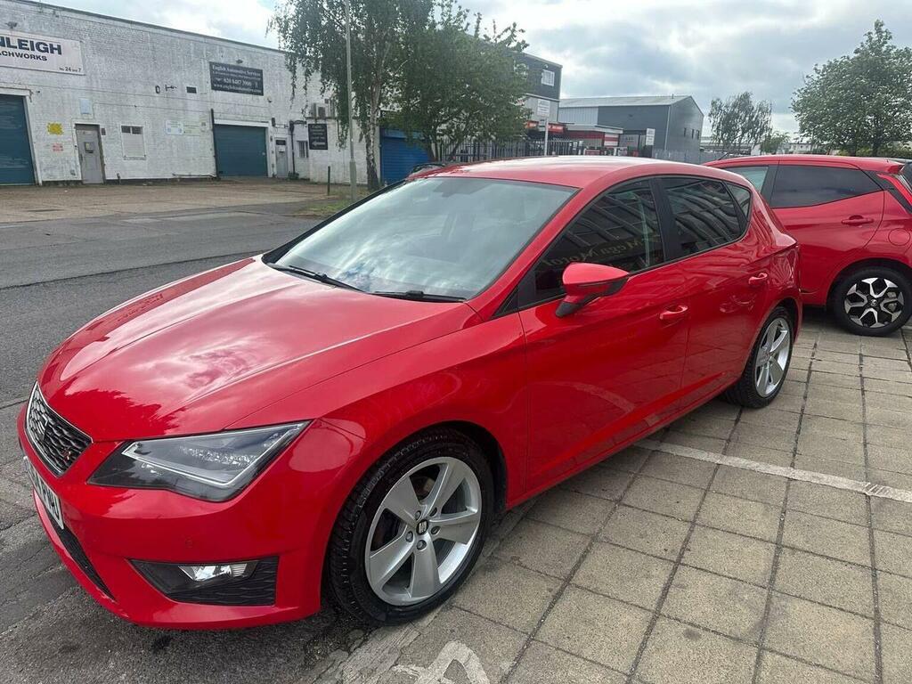 Seat Leon Hatchback 1.4 Tsi Act Fr Euro 6 Ss 201564 EJ64PMU Red #4