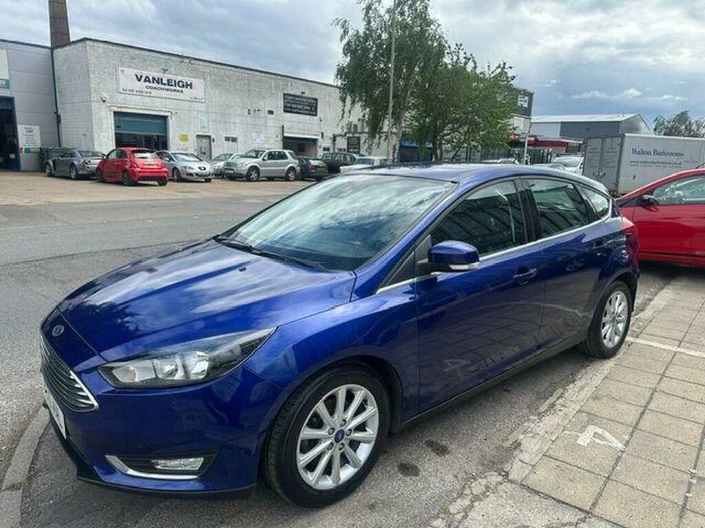 Ford Focus Hatchback 1.0T Ecoboost Titanium Euro 6 Ss KU16MYL Blue #4