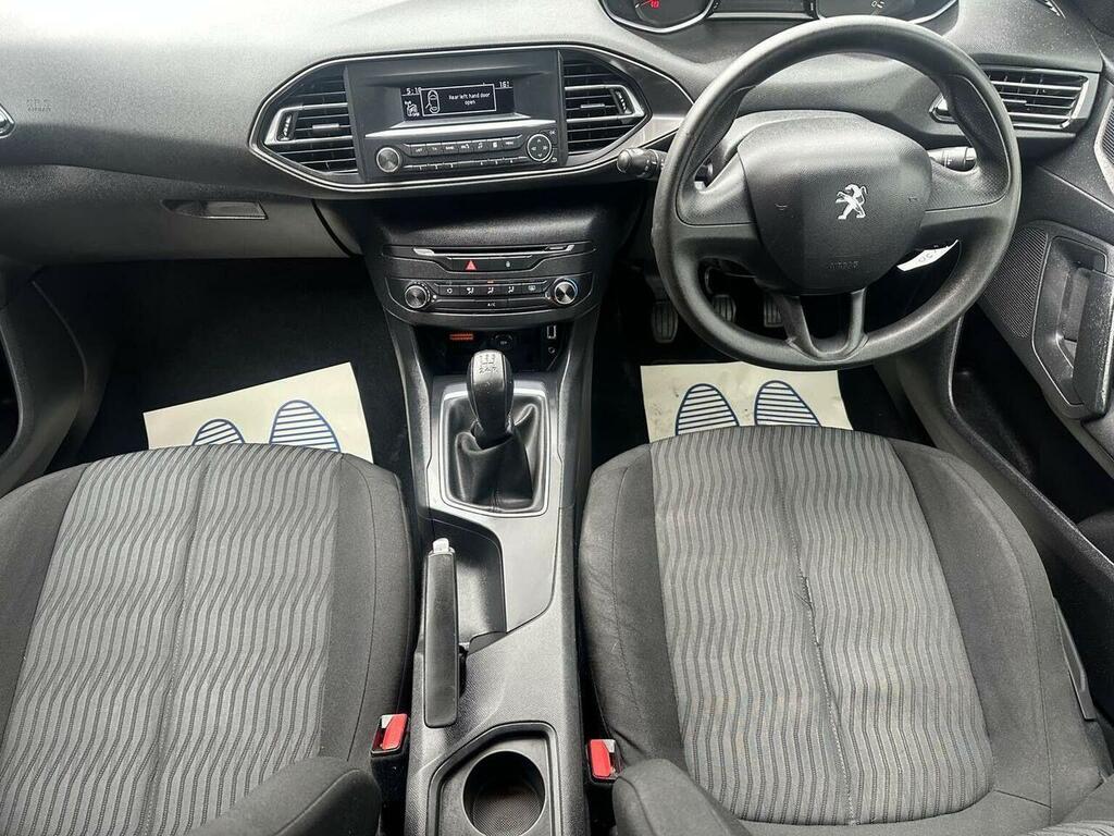 Peugeot 308 Hatchback 1.2 Puretech Access Euro 6 201666 KV66HJD Grey #2