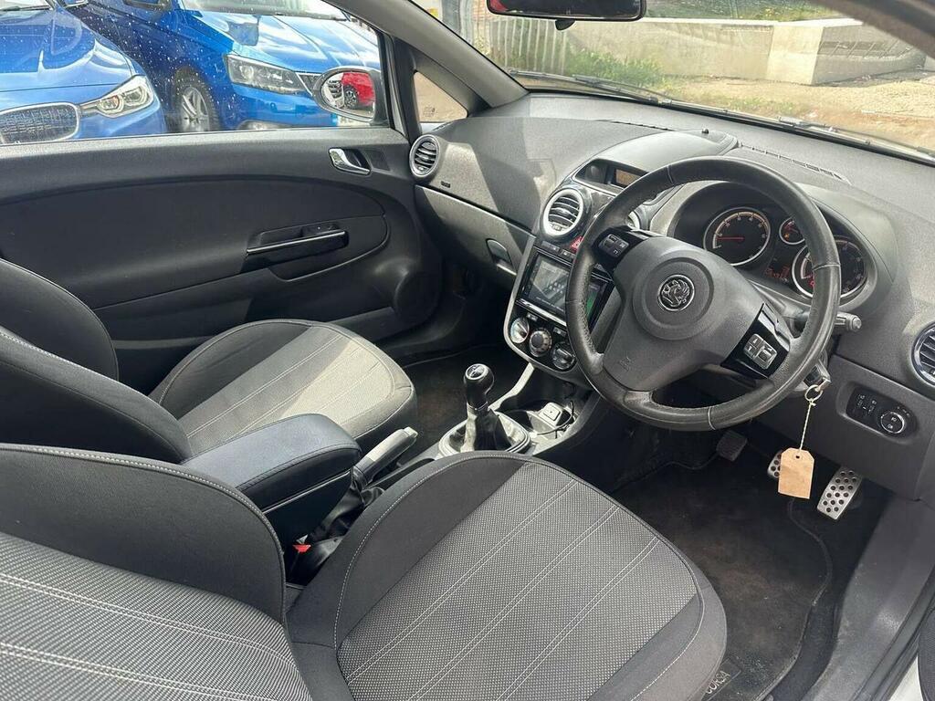 Vauxhall Corsa Hatchback 1.2 16V Limited Edition Euro 5 2014 GV64CWM White #3