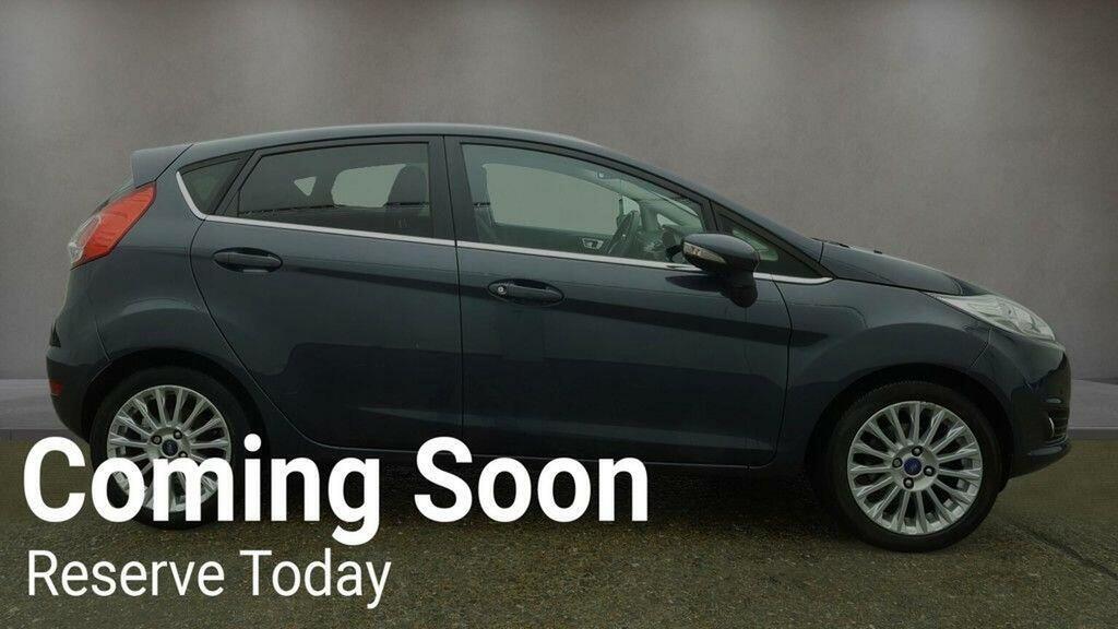 Ford Fiesta Hatchback 1.0T Ecoboost Titanium Euro 5 Ss WP62YGN Grey #4