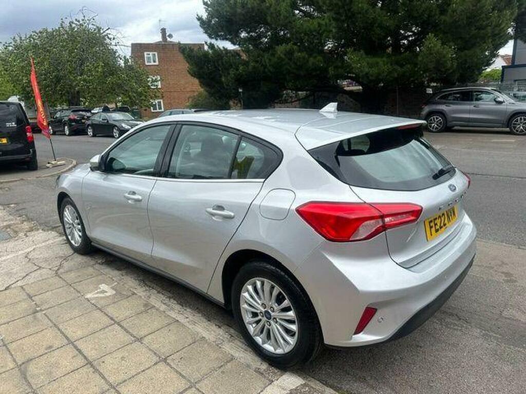 Ford Focus Hatchback 1.0T Ecoboost Titanium Edition Euro 6 S FE22NYM Silver #6