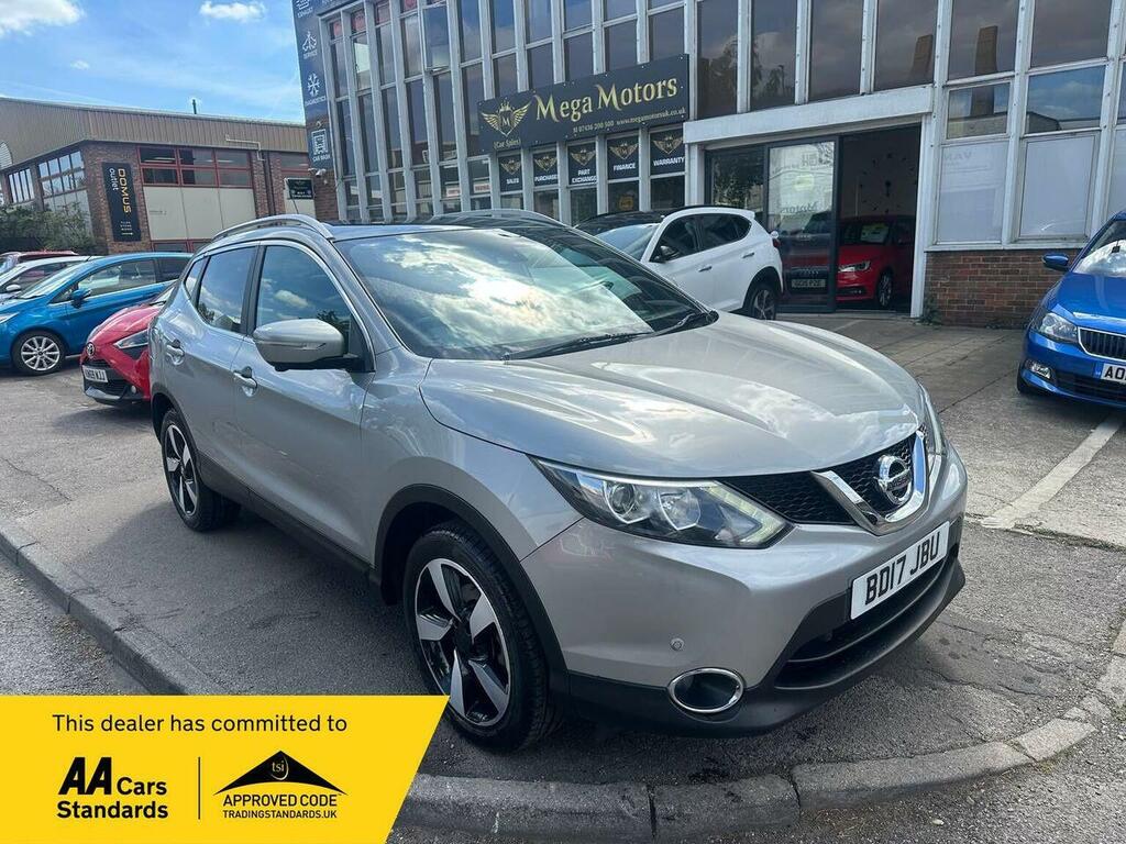 Nissan Qashqai Suv 1.2 Dig-t N-vision 2Wd Euro 6 Ss 2017 Silver