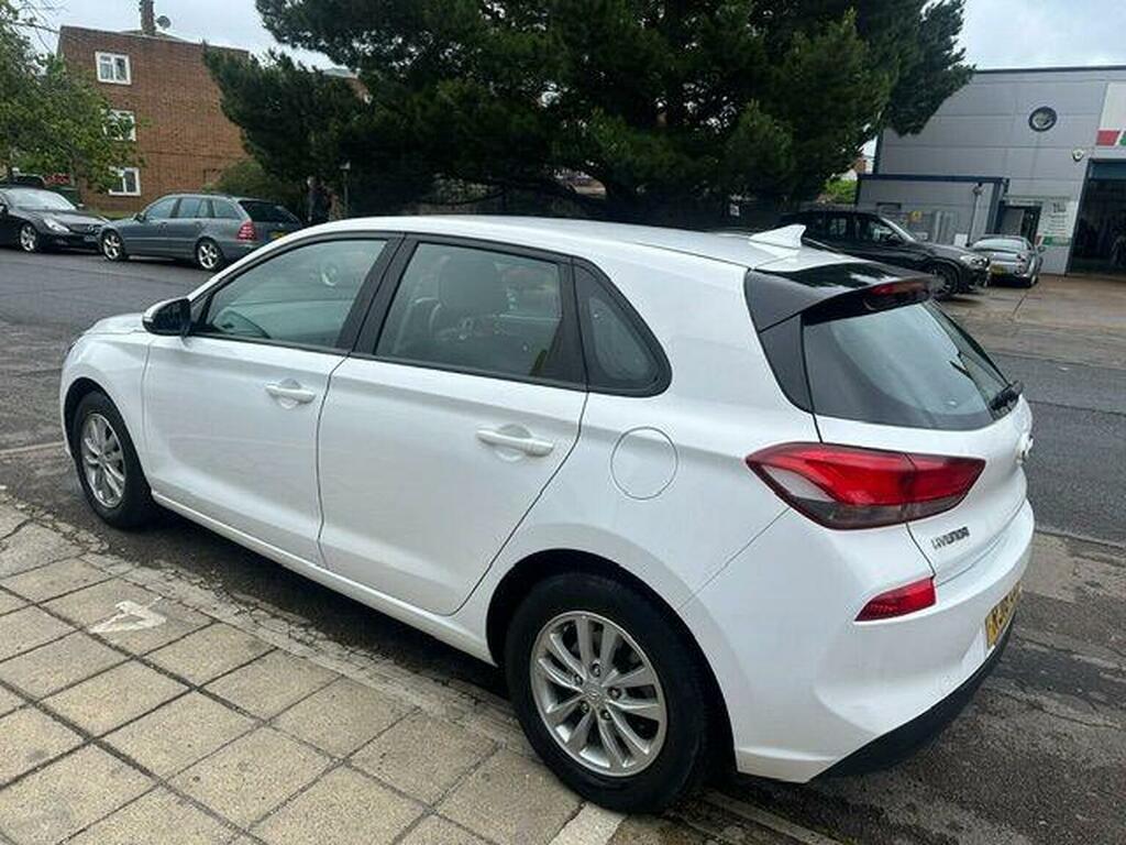 Hyundai I30 Hatchback 1.0 T-gdi Blue Drive S Euro 6 Ss RJ18CZK White #5
