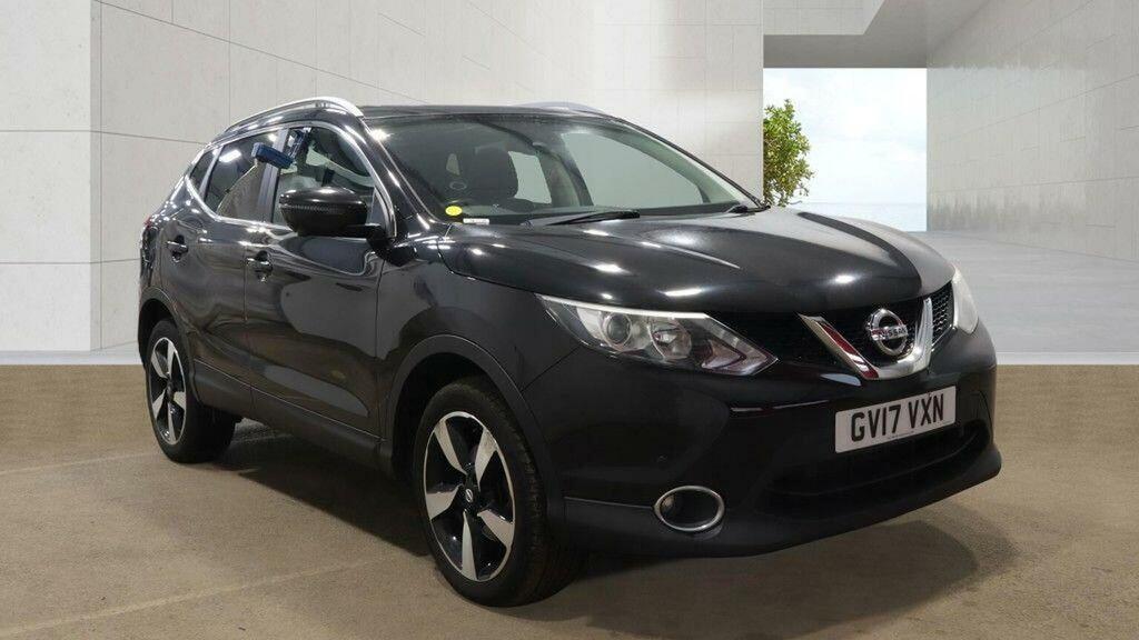 Nissan Qashqai Suv 1.2 Dig-t N-connecta 2Wd Euro 6 Ss 201 Black