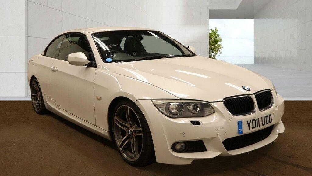BMW 3 Series Convertible 2.0 320I M Sport Steptronic Euro 5 YD11UDG White #2