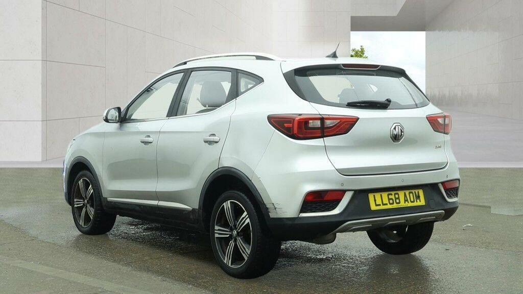 MG ZS Suv 1.0 T-gdi Exclusive Euro 6 201868 LL68AOM Silver #4