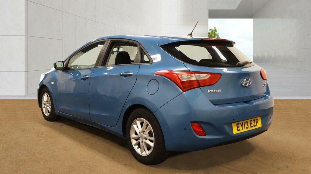 Hyundai I30 Hatchback 1.6 Active Euro 5 201313 Blue #3