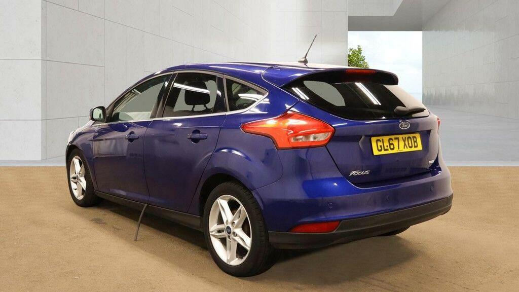 Ford Focus Hatchback 1.0T Ecoboost Zetec Edition Euro 6 Ss GL67XOB Blue #4