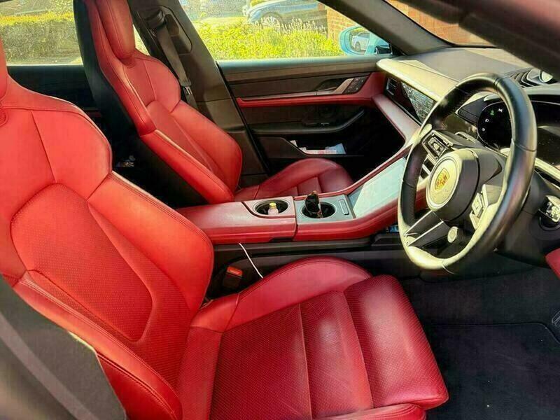Porsche Taycan Performance Plus 93.4Kwh 4 SUM174N Blue #2