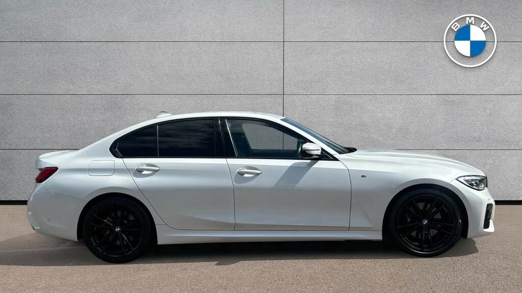 BMW 3 Series 330I M Sport Saloon YR19AKG White #3