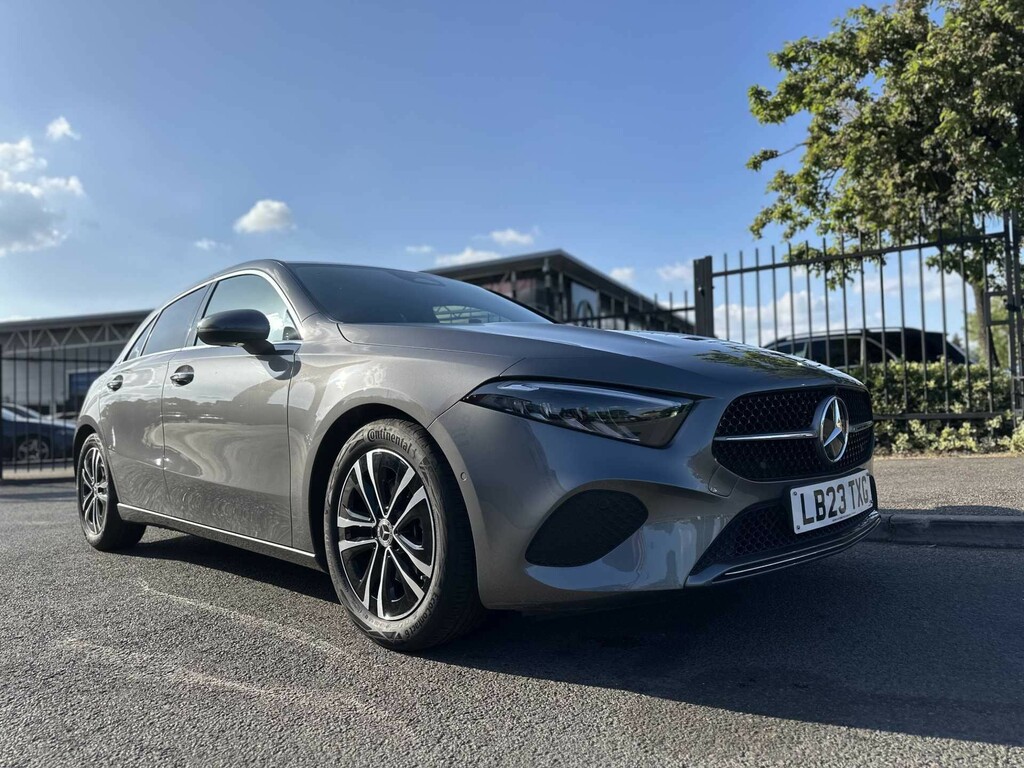 Mercedes-Benz A Class 1.3 A180h Mhev Sport Executive Hatchback Pet LB23TXG #2