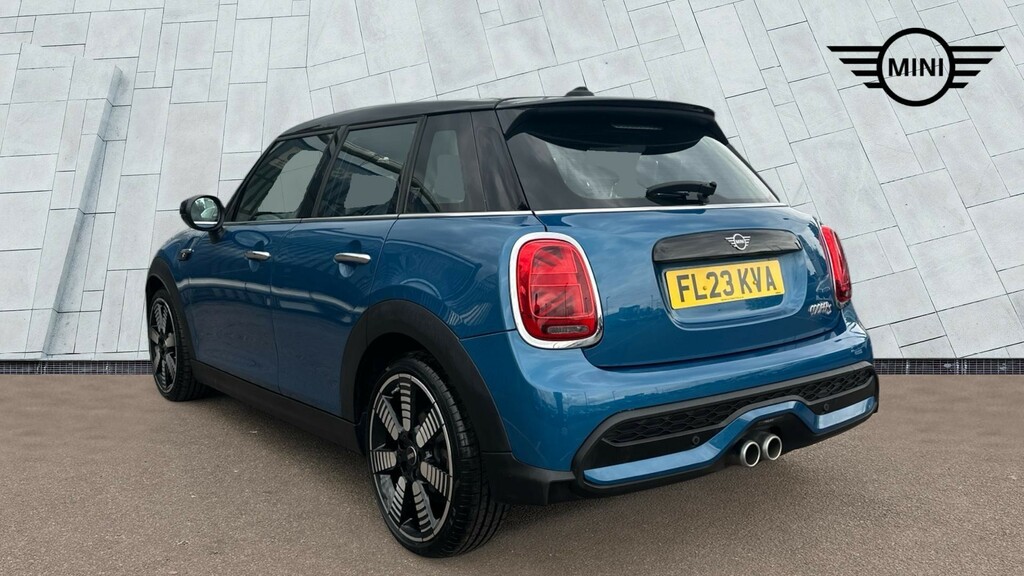 Mini Hatch 5-Door Hatch Cooper S Exclusive FL23KVA #2