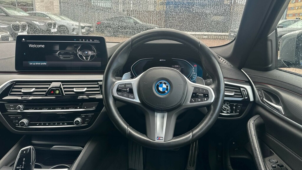 BMW 5 Series 530E M Sport Saloon GU23XJC #5