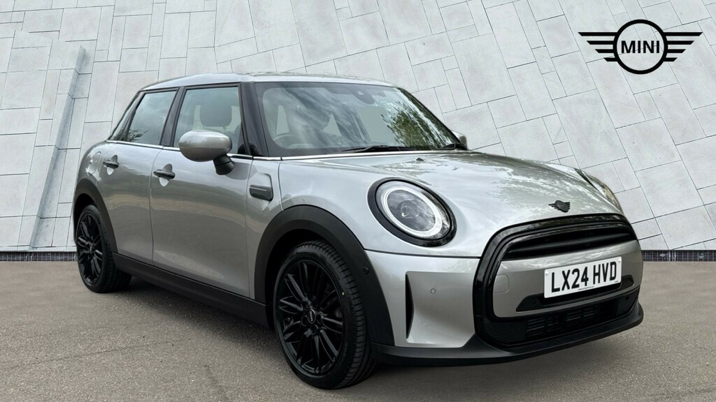 Mini Hatch 5-Door Hatch Cooper Exclusive 