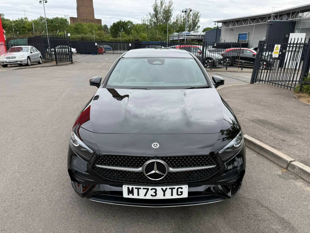 Mercedes-Benz A Class 1.3 A180h Mhev Amg Line Premium Plus Hatchback 5 MT73YTG #3