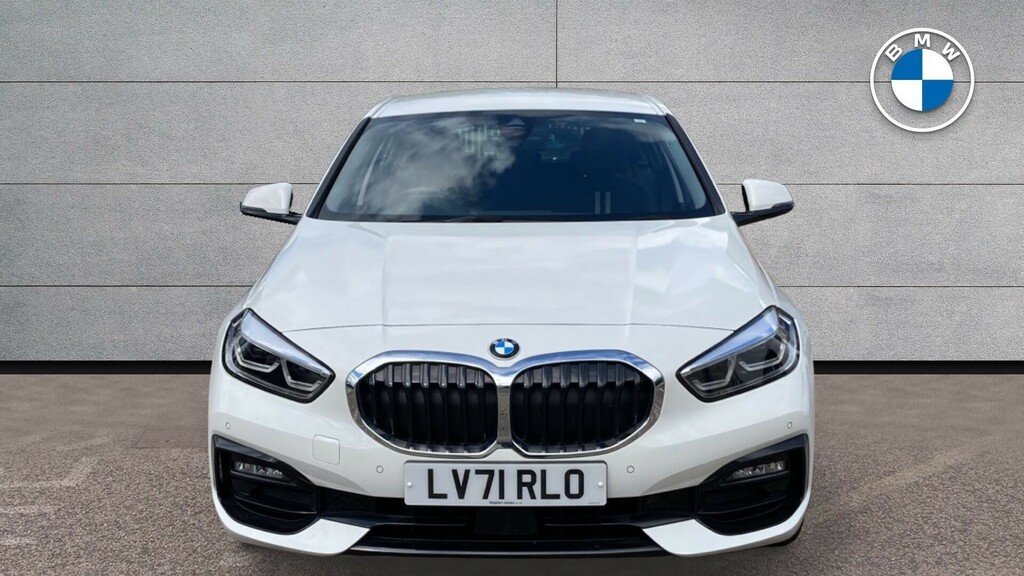 BMW 1 Series 118I Sport LV71RLO White #2