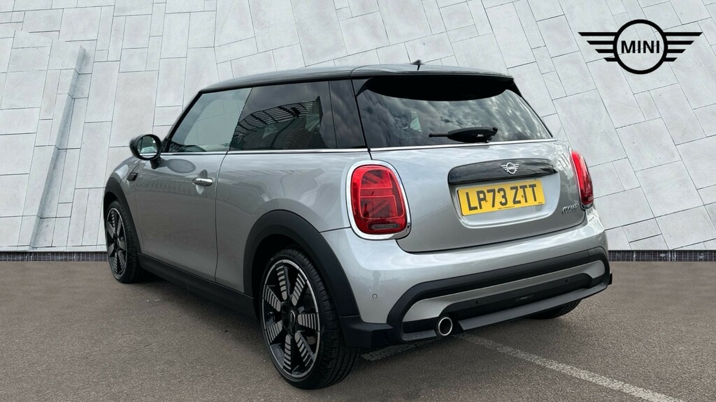 Mini Hatch 3-Door Hatch Cooper Exclusive LP73ZTT #2