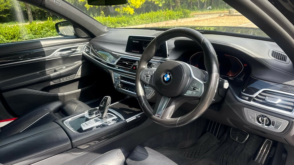 BMW 7 Series 740I M Sport Saloon YG20JVJ  #6