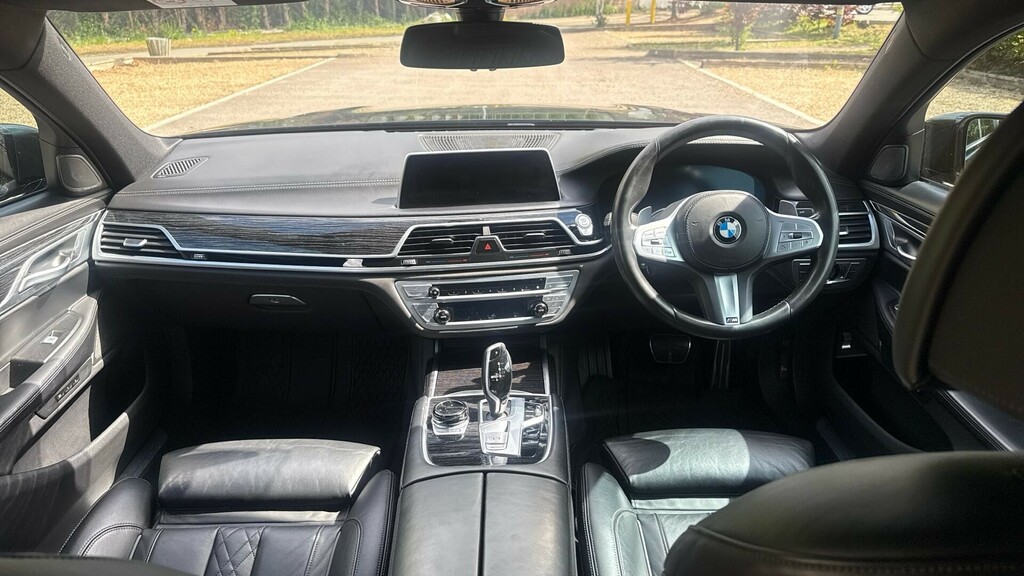 BMW 7 Series 740I M Sport Saloon YG20JVJ  #4