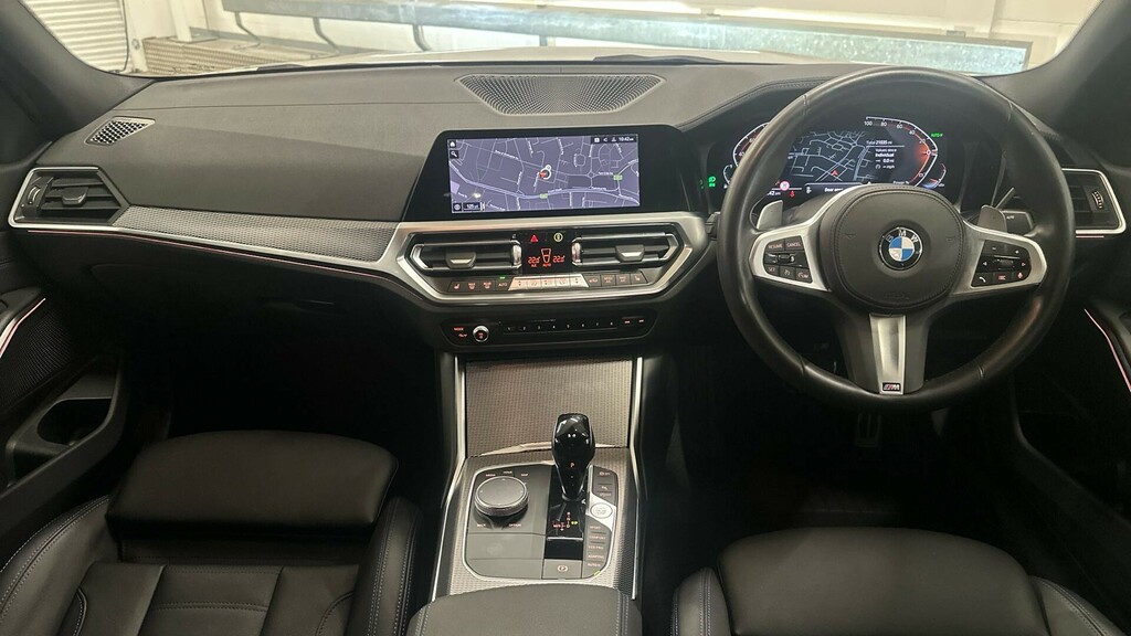 BMW 3 Series 320I Xdrive M Sport Saloon LV22YVU  #4