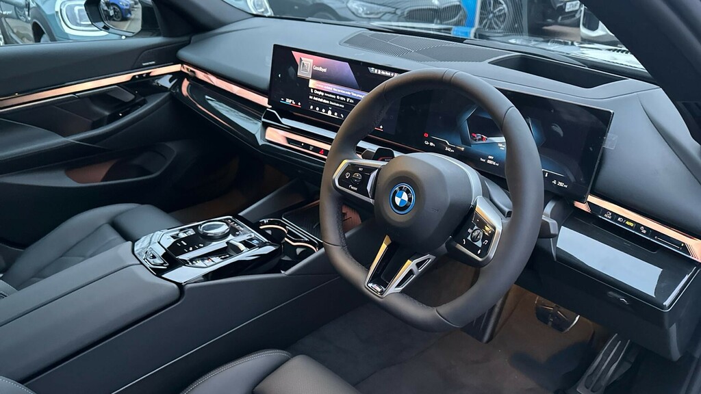 BMW i5 I5 Edrive40 M Sport Saloon LV75HOH #6