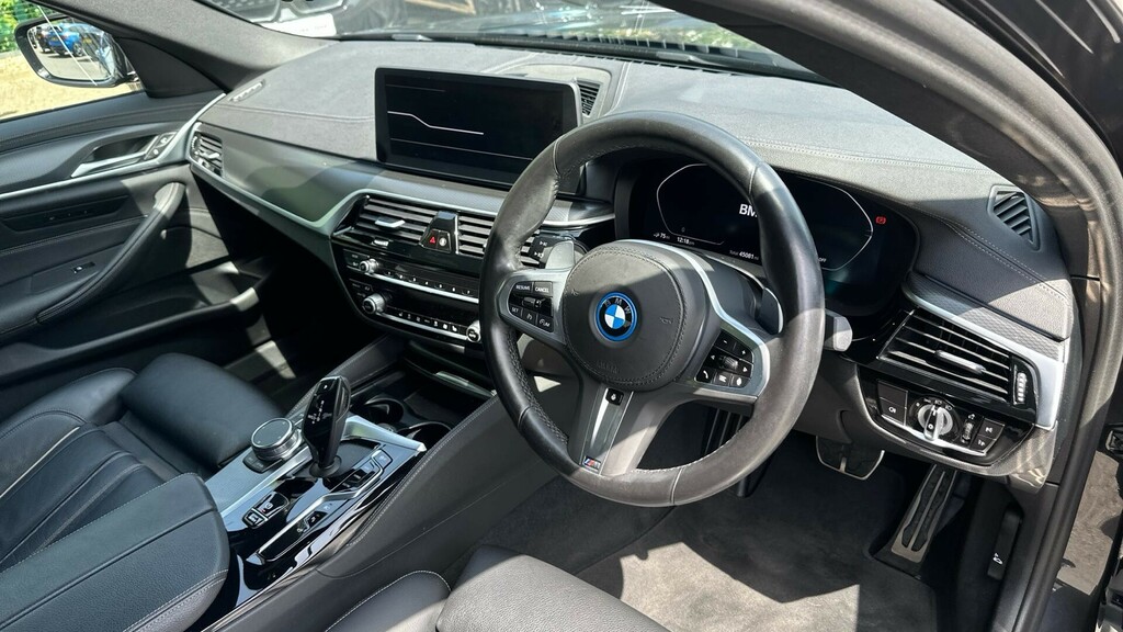 BMW 5 Series 530E Xdrive M Sport Saloon FR23EWJ #6