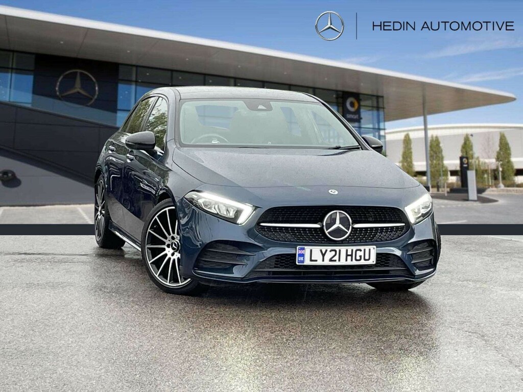 Mercedes-Benz A Class 1.3 A200 Exclusive Edition Hatchback 7G Blue