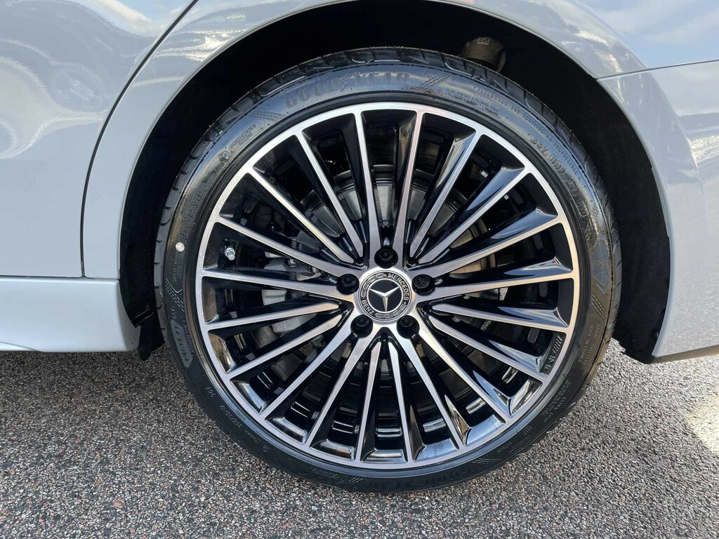 Mercedes-Benz C Class 1.5 C200h Mhev Amg Line Premium Plus Estate LA75WSV #3