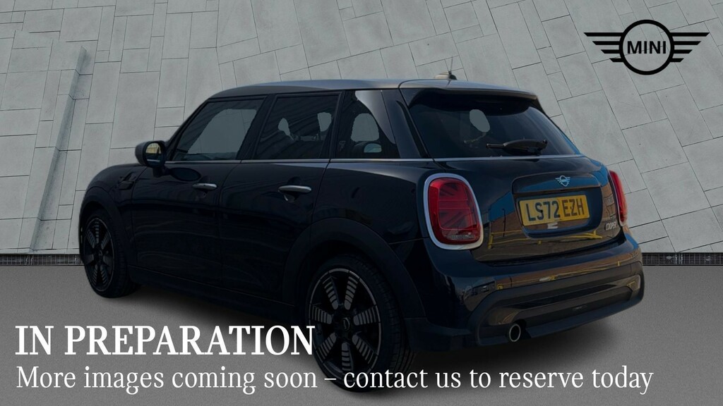 Mini Hatch 5-Door Hatch Cooper Exclusive