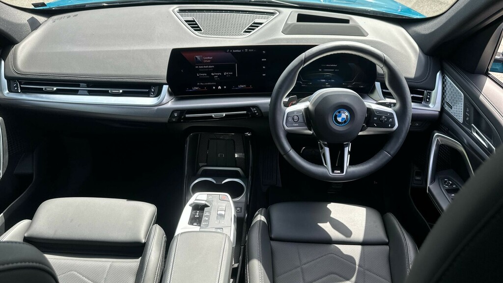 BMW iX1 Ix1 Edrive20 M Sport YE75WGX  #4