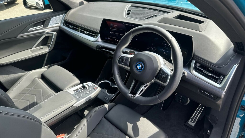 BMW iX1 Ix1 Edrive20 M Sport YE75WGX  #6