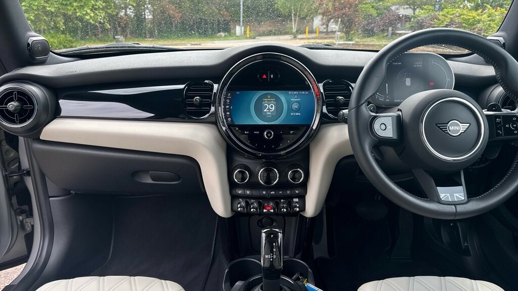 Mini Hatch 3-Door Hatch Cooper S Exclusive AK23VFZ Silver #4