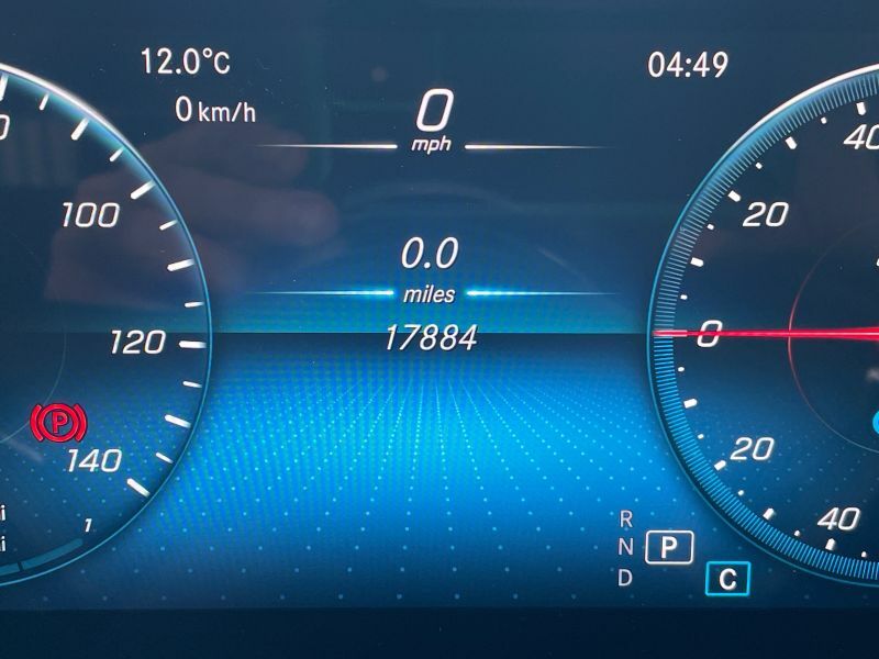 Mercedes-Benz EQC Suv KM73OWW Blue #6
