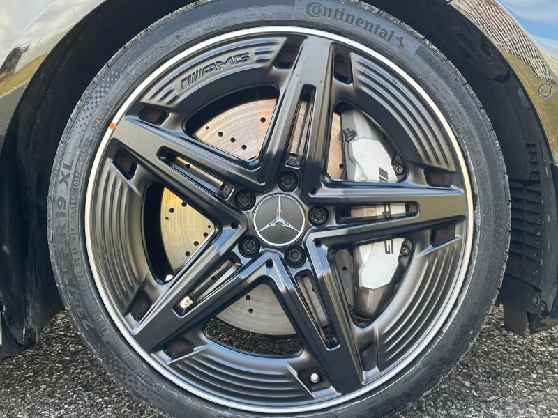Mercedes-Benz A Class A 35 4Matic Premium Plus Hatchback Black #4